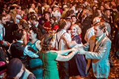1940s-White-Christmas-Ball-24