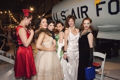 1940s-White-Christmas-Ball-46
